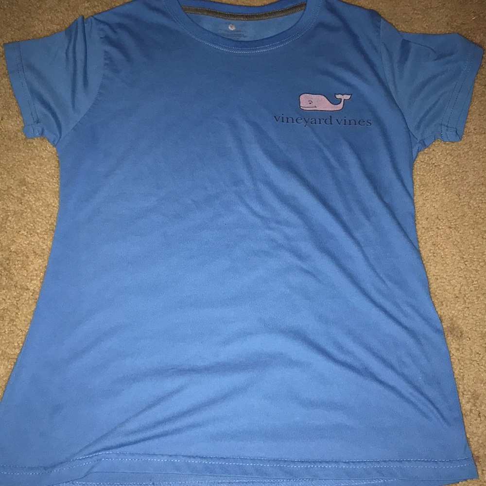 Vineyard vines shirt